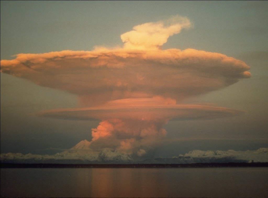 Eruption sky1.jpg