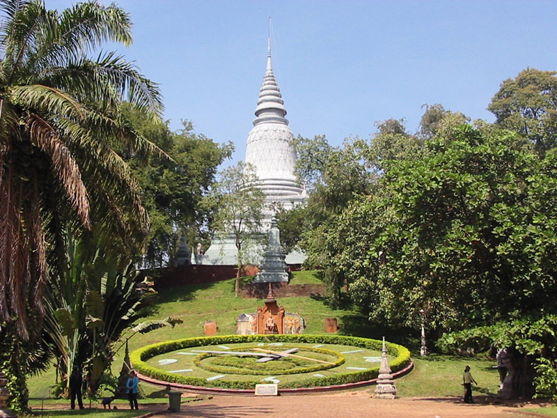 119  Wat Phnom.jpg