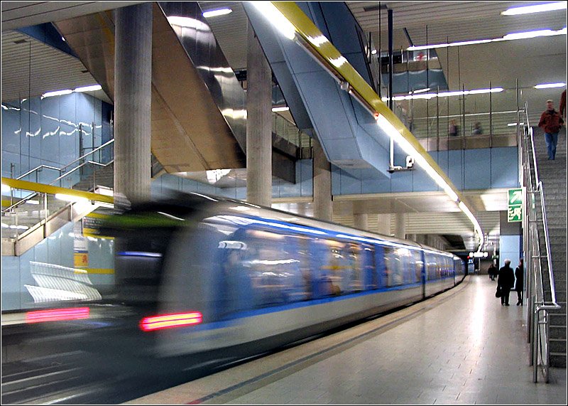 U-Bahn Muenchen (11).jpg