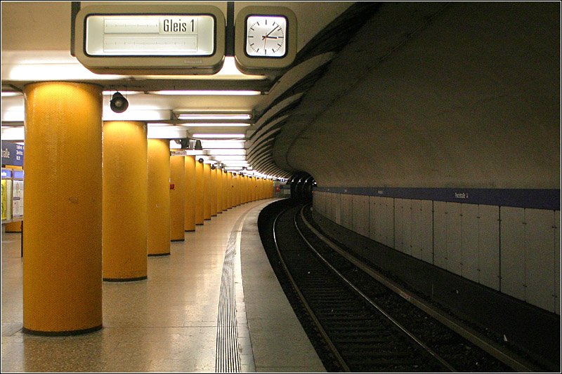 U-Bahn Muenchen (7).jpg