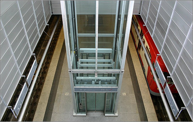 U-Bahn Nuernberg (4).jpg