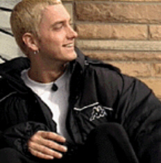 Eminem%20smiling.jpg