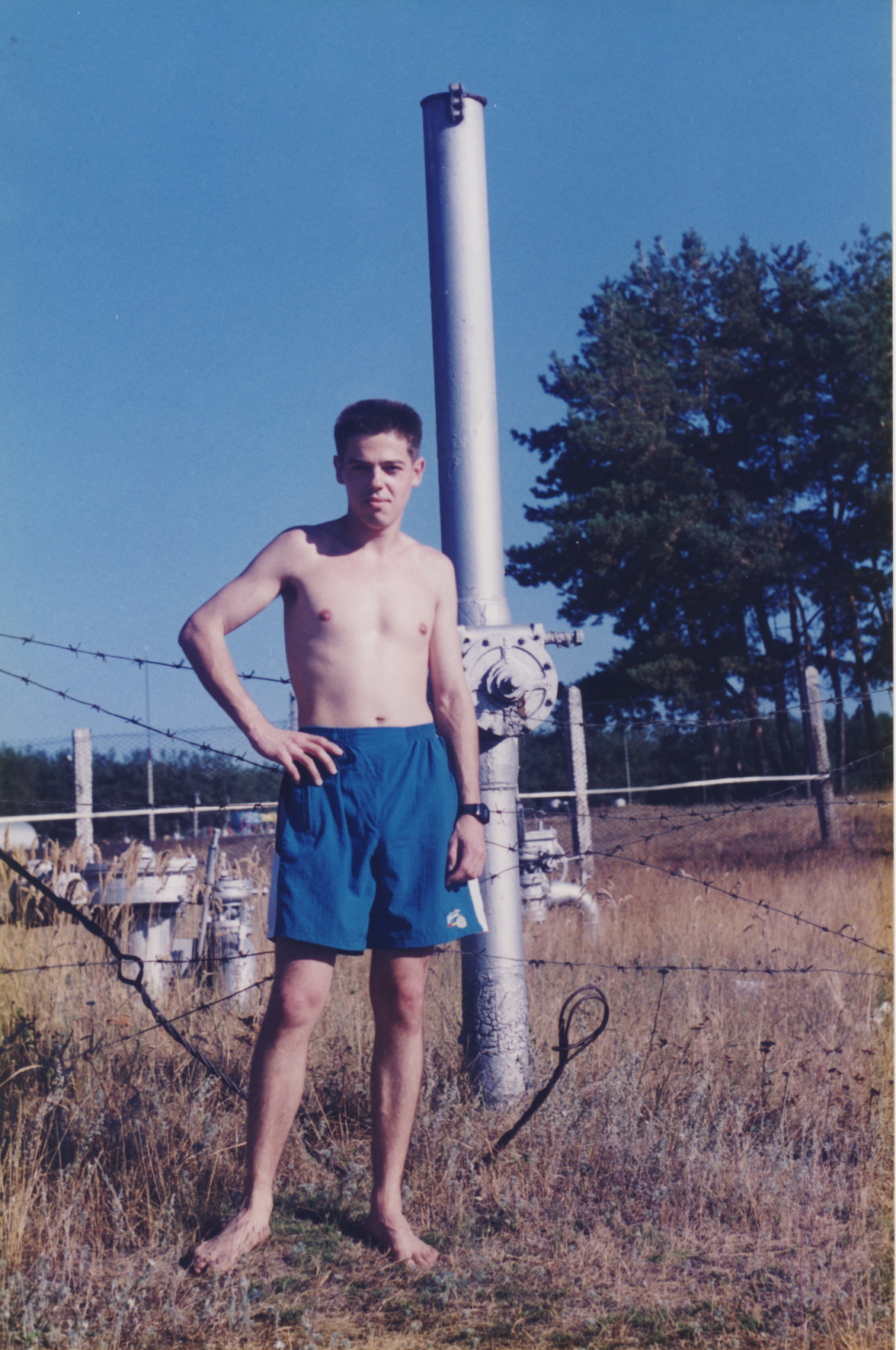 Лето 1996, у крановой площадки.j