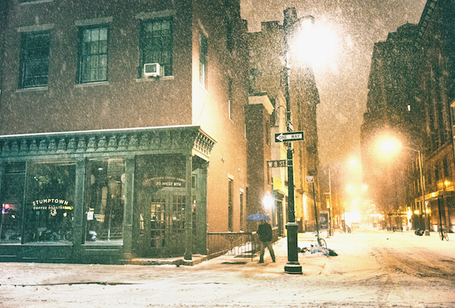 new-york-city-snow-on-a-winter-n