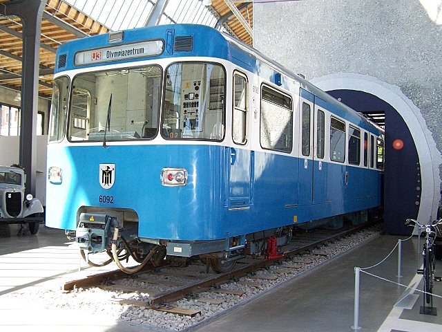 U-Bahn Muenchen 1 (8).jpg