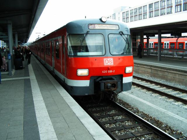 S-Bahn Muenchen (2).jpg