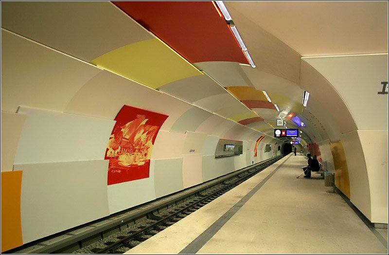 U-Bahn Muenchen (3).jpg