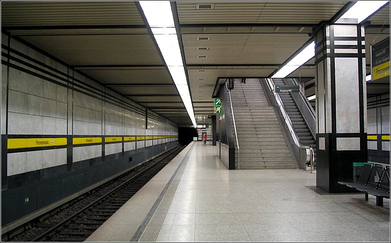 U-Bahn Muenchen (6).jpg