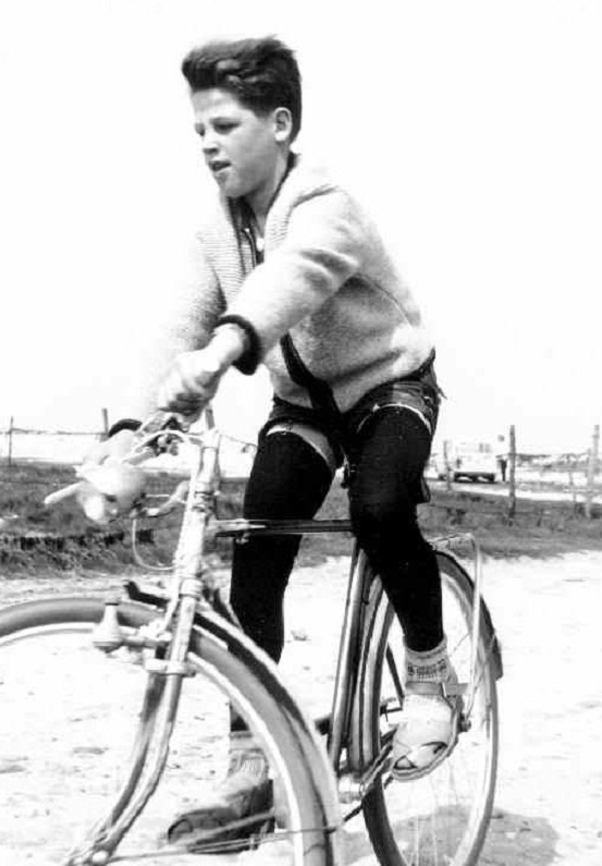 Open_germany1957_cyclist.jpg