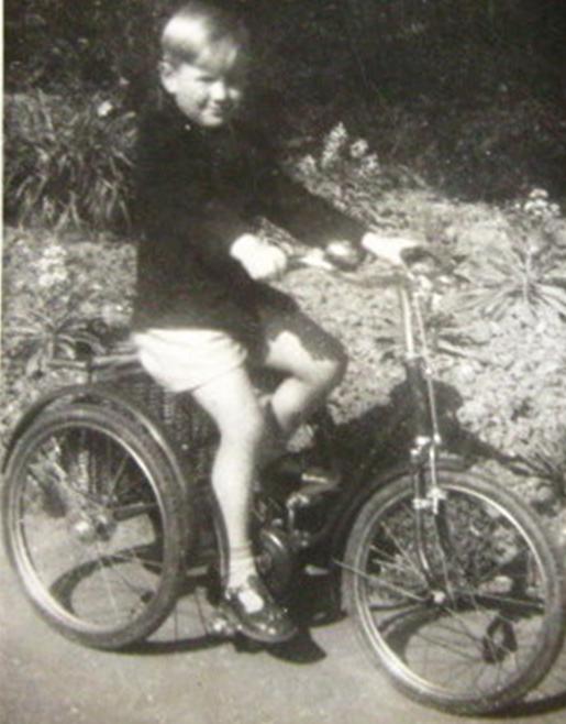 canada1950s_tricycle.JPG