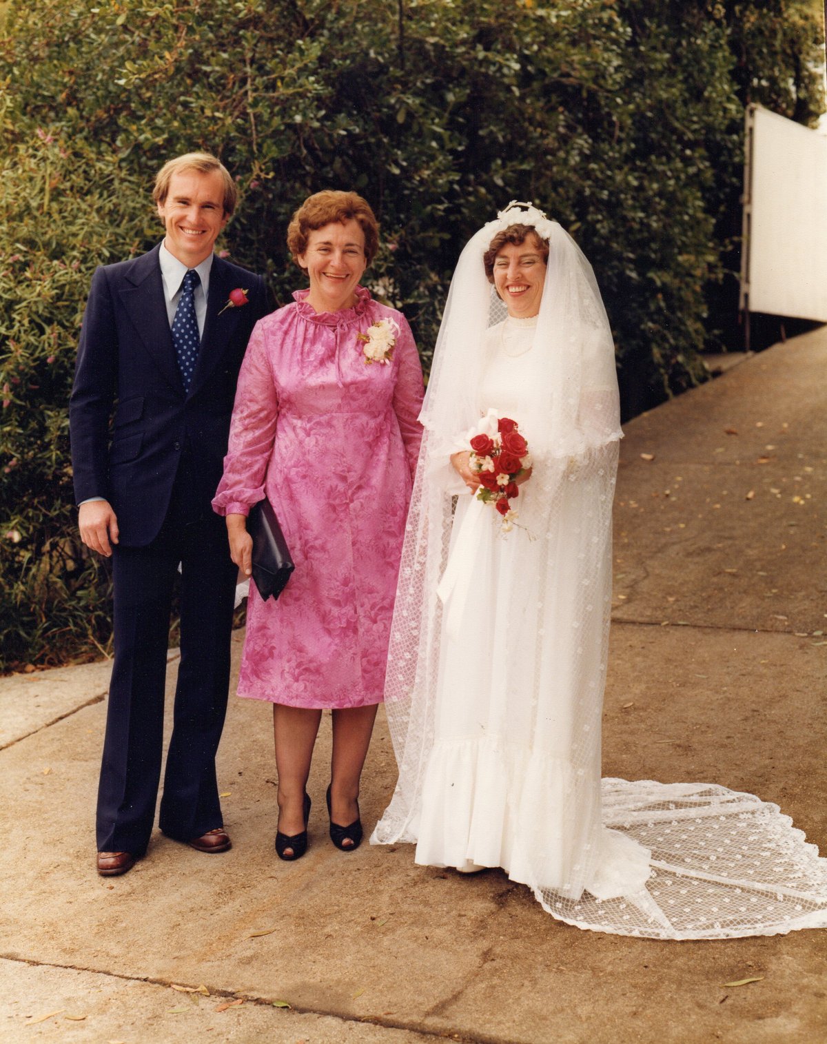11 Steven Swain, Linda Hull & Stanlin Laughlin on her wedding da