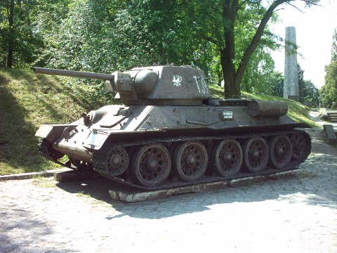 T-34_kal76%2C2mm_RB.jpg